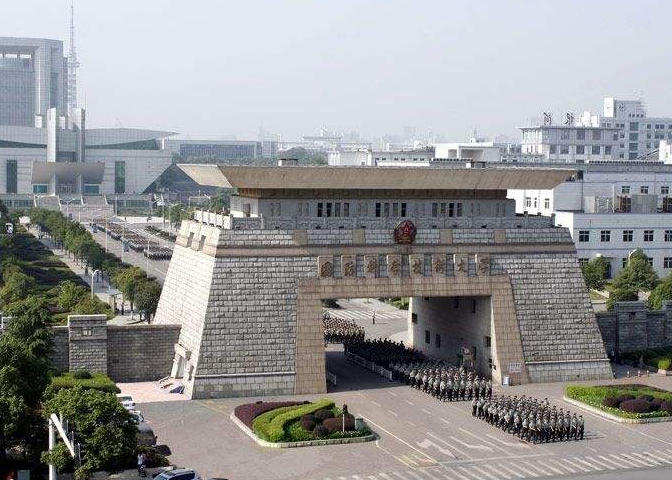 Lansan莱讯一秒寻线保障国防科技大学海洋气象学院南京校区专网改造.png